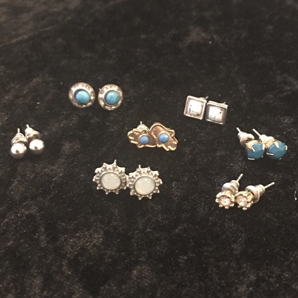 earring set - Picture 1 of 9